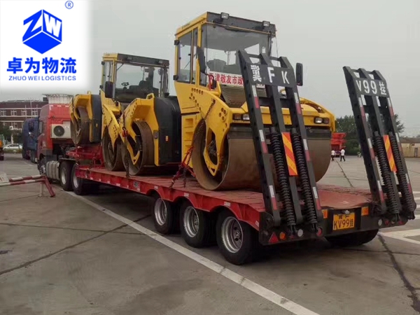 壓路機(jī)運(yùn)輸案例